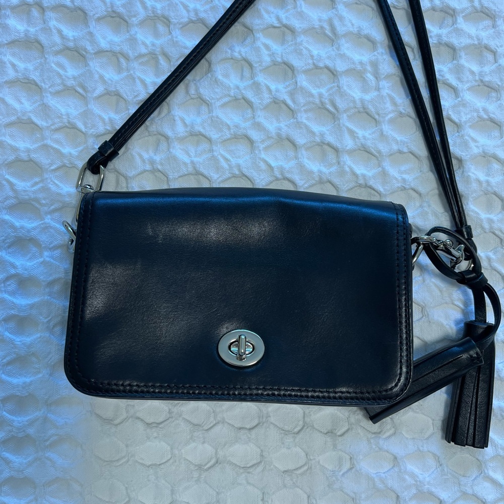 Coach Black Leather Shoulder/Crossbody Bag - Picture 6 of 9